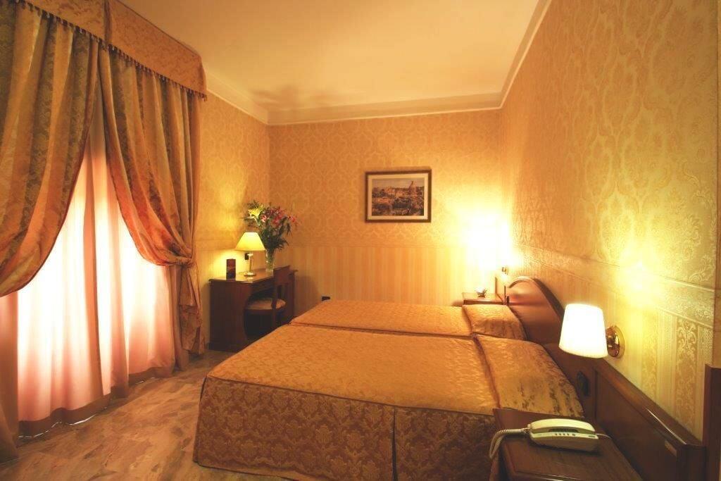 Hotel Orazia Rome Luaran gambar