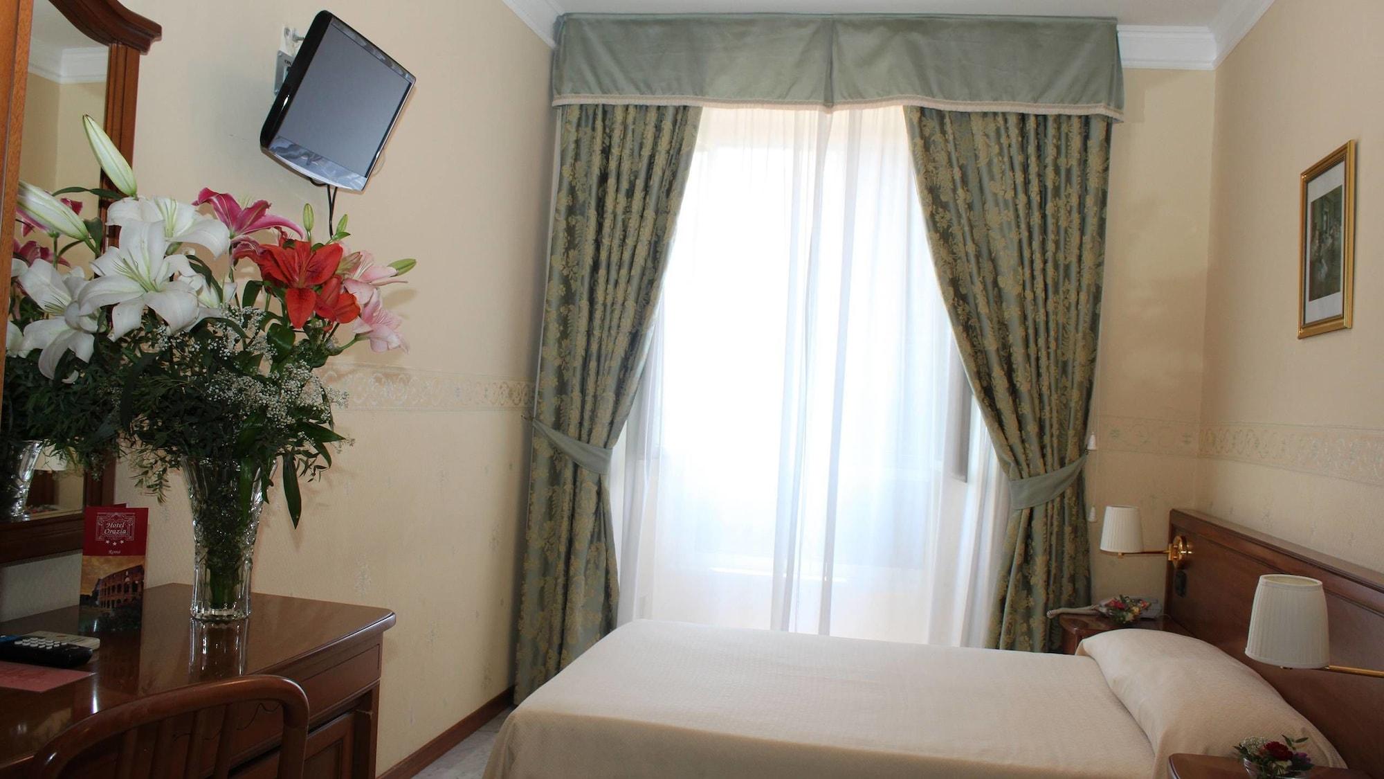 Hotel Orazia Rome Luaran gambar