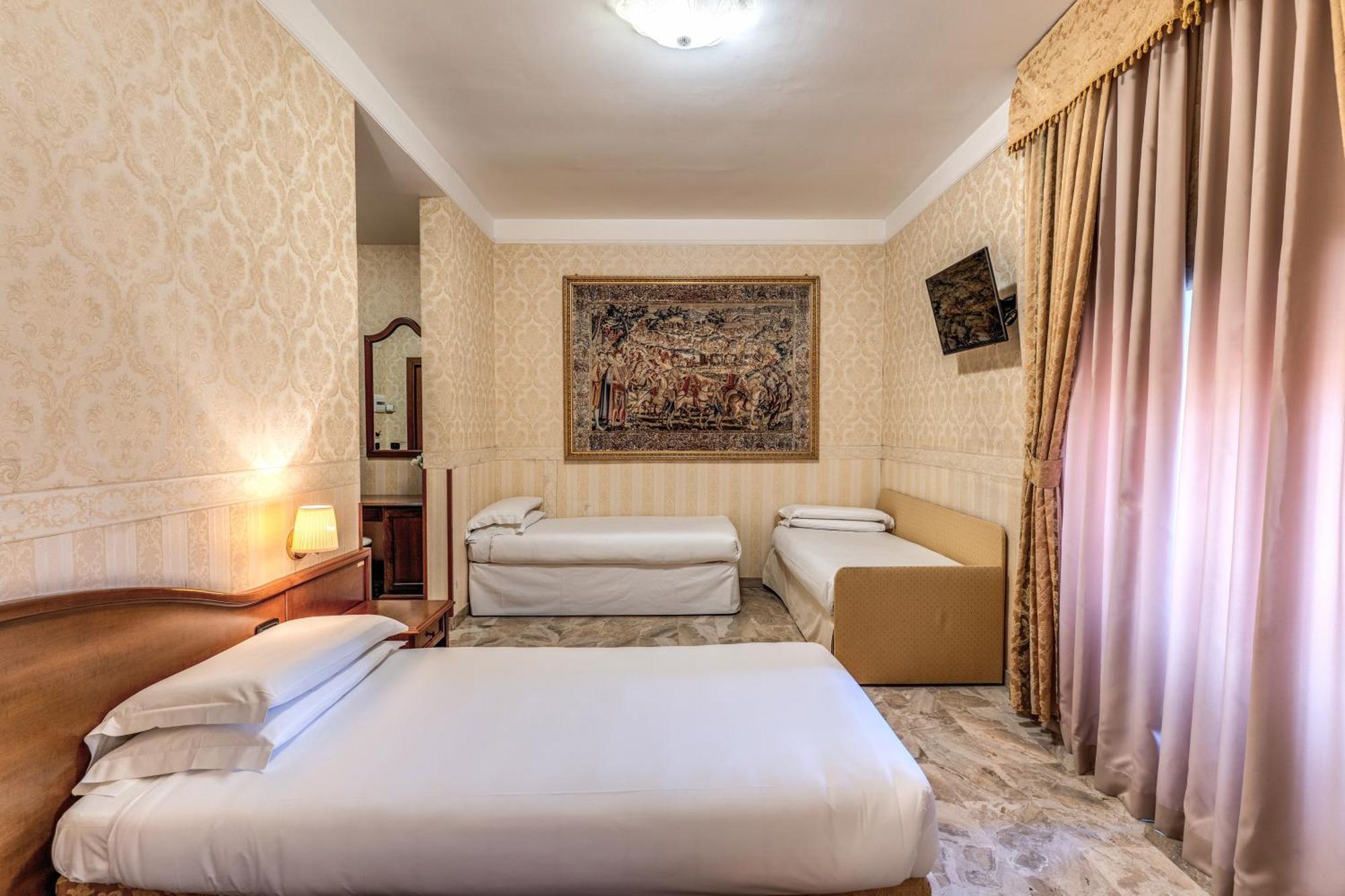 Hotel Orazia Rome Luaran gambar