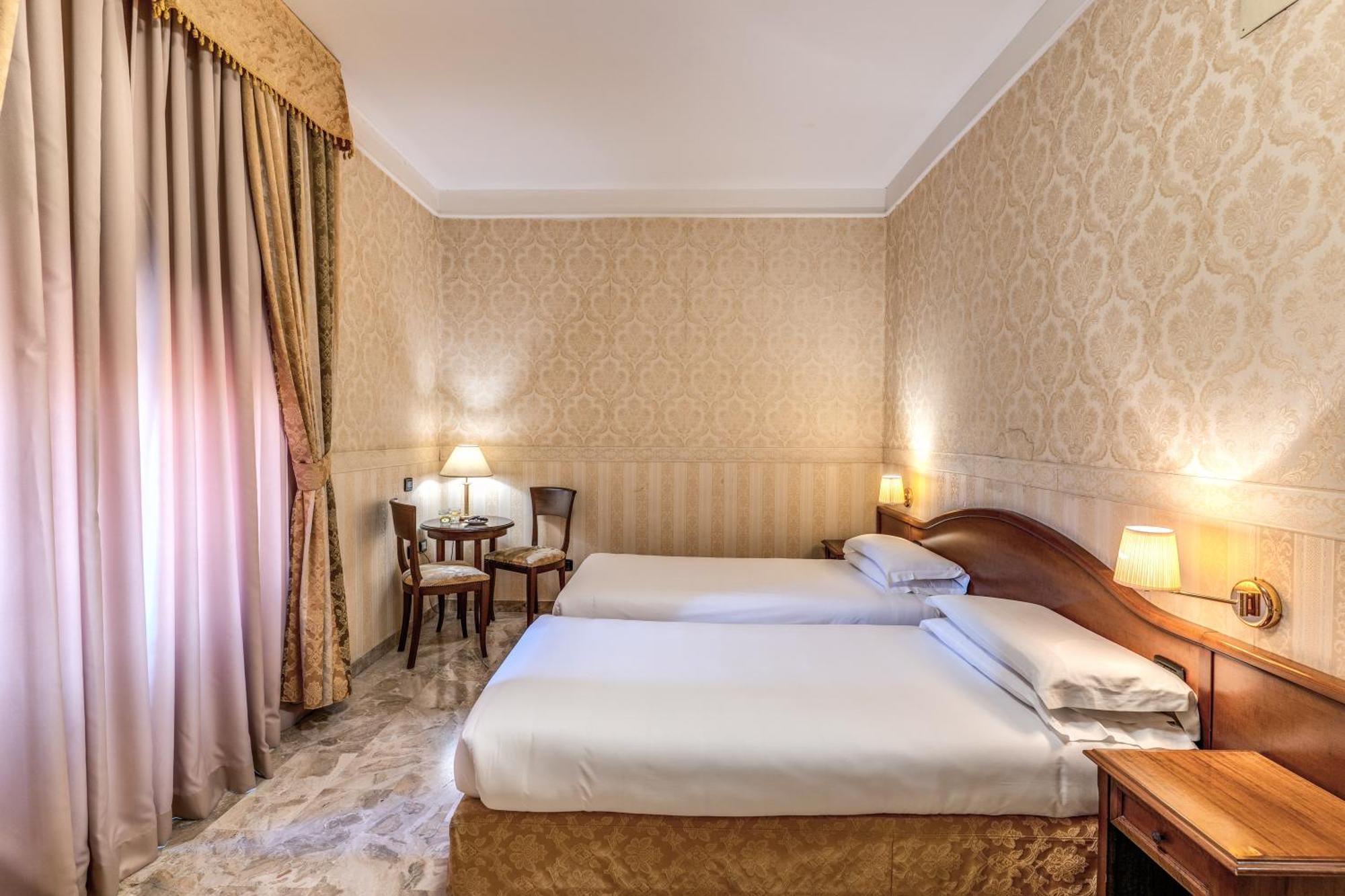 Hotel Orazia Rome Luaran gambar