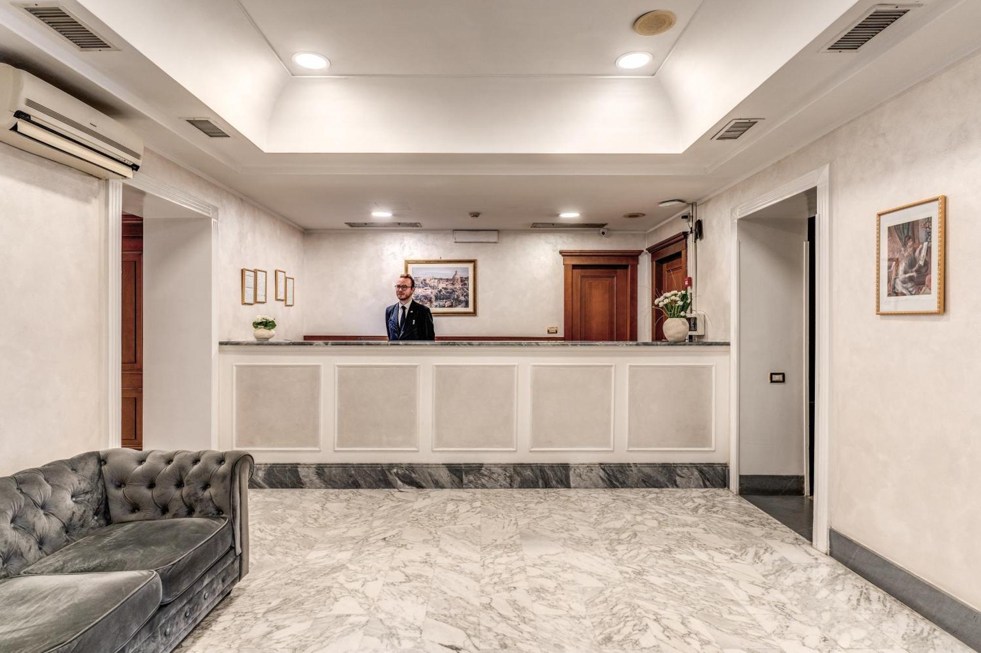 Hotel Orazia Rome Luaran gambar